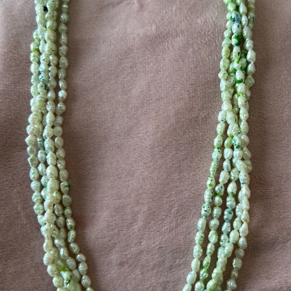 Vintage 5 Strand Freshwater Pearl Necklace. Bead Accents & Gold Clasp: 20”. EUC! - Picture 3 of 5